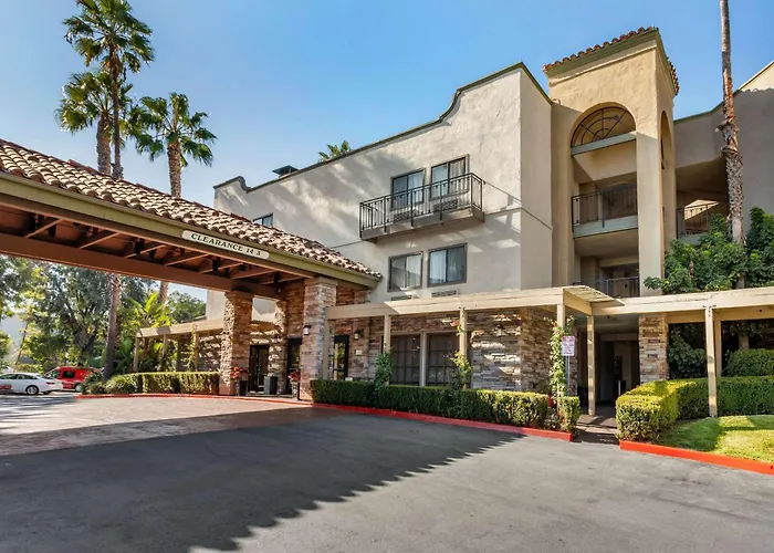Comfort Inn & Suites Orange County John Wayne Airport Santa Ana
